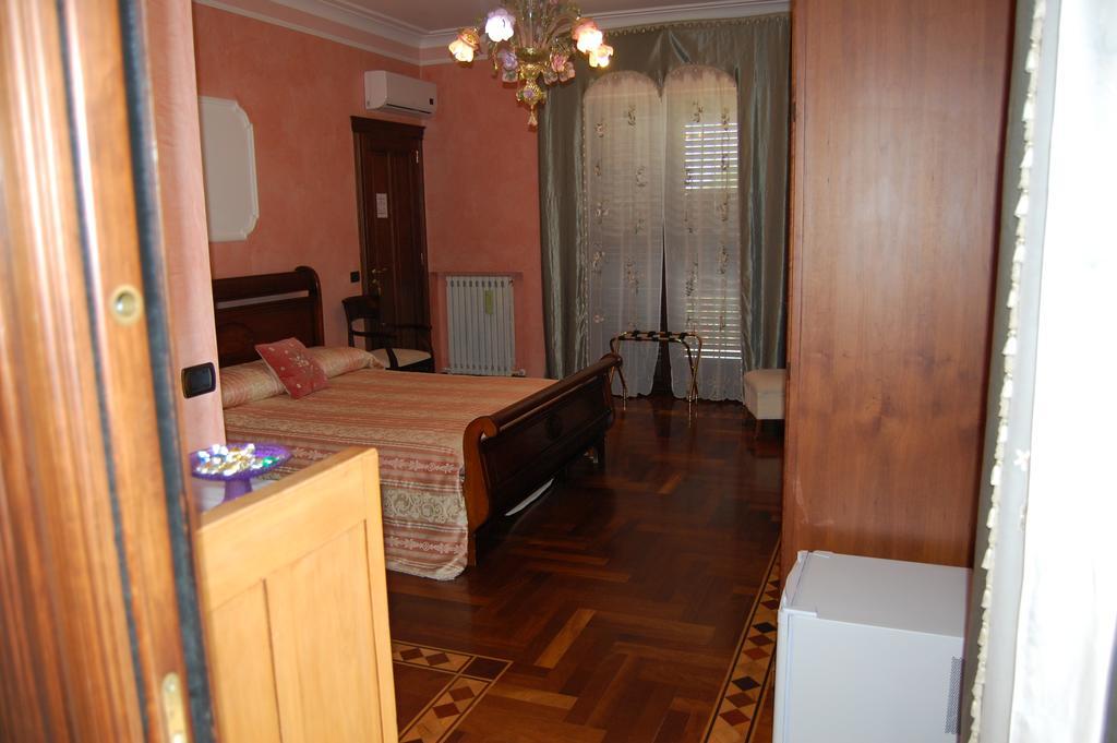 B&B Villa Francesca Soverato Marina Rom bilde