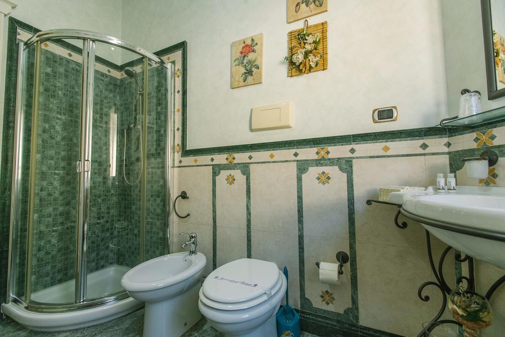 B&B Villa Francesca Soverato Marina Eksteriør bilde